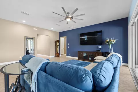 Living - 30 Montiano Cir, Saint Augustine, FL 32084 photo 1 of 1