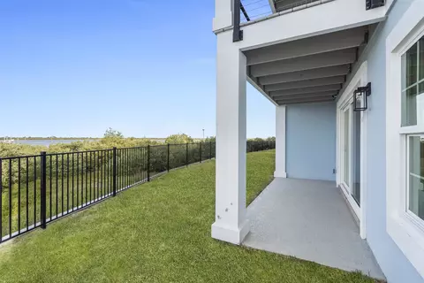 Exterior - 61 Cortez Ave, Saint Augustine, FL 32080 photo 2 of 3