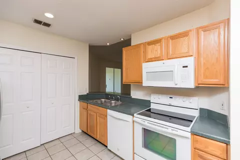 104 Augusta Cir, Saint Augustine, FL 32086 photo 9