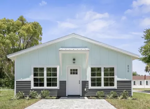 850 W 4th St, Saint Augustine, FL 32084 photo 1