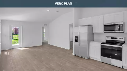 Entry Way - 21 Sergeant Ct, Palm Coast, FL 32164 photo 5 of 5