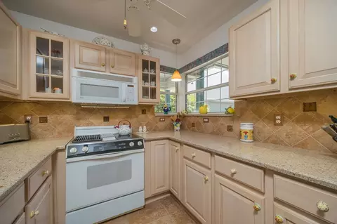 405 Village Dr, Saint Augustine, FL 32084 photo 40