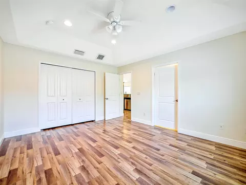 30 S Comares Ave, Saint Augustine, FL 32080 photo 11