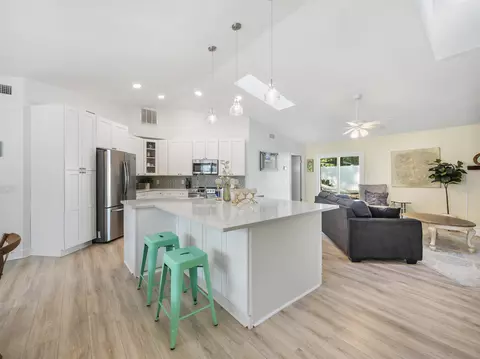 140 Hawthorne Rd, Saint Augustine, FL 32086 photo 3