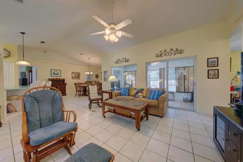 4070 Red Pine Ln, Saint Augustine, FL 32086 photo 4