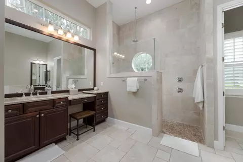 Bath - 457 Ocean Forest Dr, Saint Augustine, FL 32080 photo 3 of 5