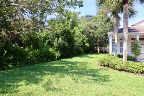 Exterior - 107 Clam Bake Ct, Saint Augustine, FL 32080 photo 6 of 10