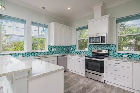Kitchen - 1348 Smiling Fish Ln, Saint Augustine, FL 32080 photo 3 of 5