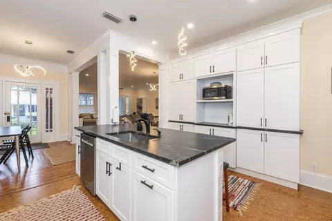 Kitchen - 89 Evergreen Ave, Saint Augustine, FL 32080 photo 6 of 8