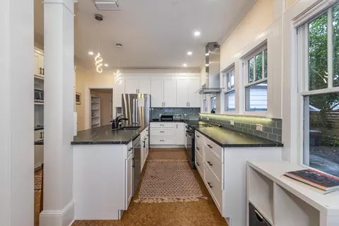 Kitchen - 89 Evergreen Ave, Saint Augustine, FL 32080 photo 1 of 8