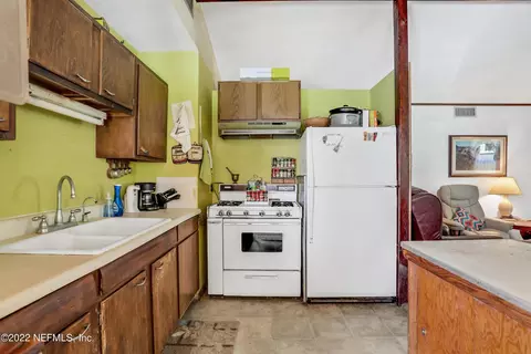 Kitchen - 2850 Race Track Rd, Saint Augustine, FL 32084 photo 1 of 1