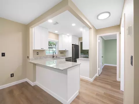 198 Estancia St, Saint Augustine, FL 32086 photo 2
