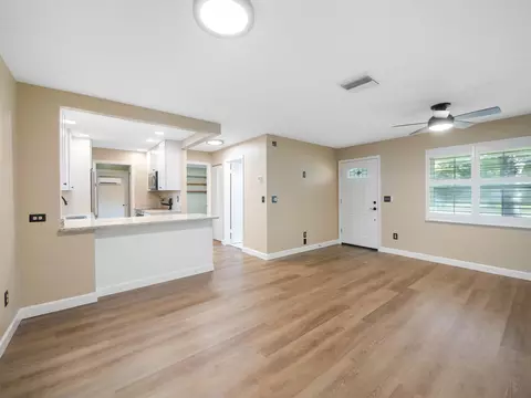 198 Estancia St, Saint Augustine, FL 32086 photo 6