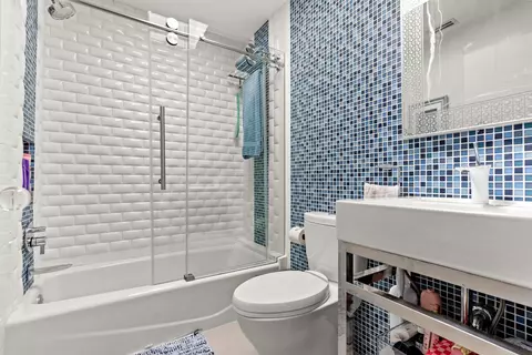 Bath - 203 S Matanzas Blvd, Saint Augustine, FL 32080 photo 4 of 4