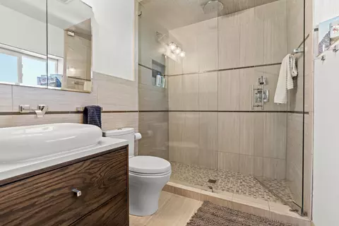 Bath - 203 S Matanzas Blvd, Saint Augustine, FL 32080 photo 3 of 4