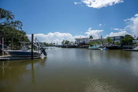 View/Area - 203 S Matanzas Blvd, Saint Augustine, FL 32080 photo 2 of 16