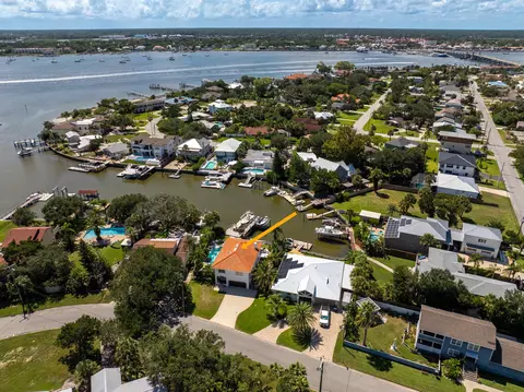 View/Area - 203 S Matanzas Blvd, Saint Augustine, FL 32080 photo 8 of 16