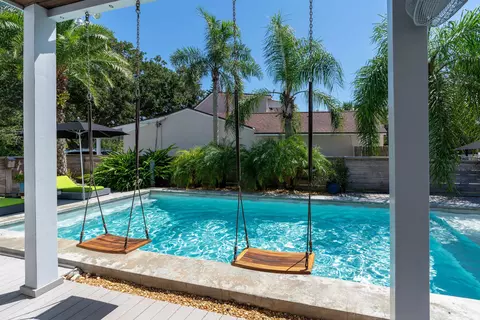 Exterior - 203 S Matanzas Blvd, Saint Augustine, FL 32080 photo 6 of 32