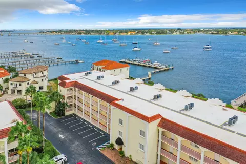 157 Marine St #207, Saint Augustine, FL 32084 photo 10