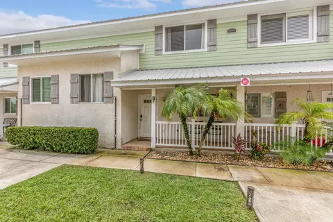 109 1st St #B, Saint Augustine, FL 32080 photo 1