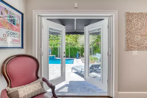 Entry Way - 22 Nelmar Ave, Saint Augustine, FL 32084 photo 4 of 6