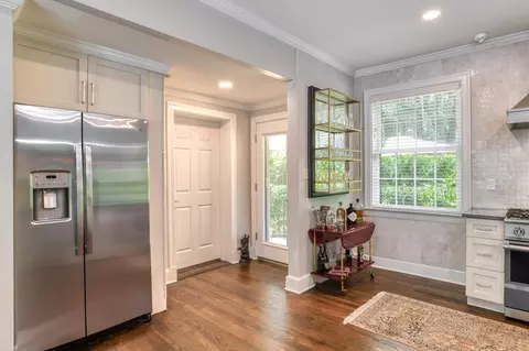 Entry Way - 22 Nelmar Ave, Saint Augustine, FL 32084 photo 2 of 6