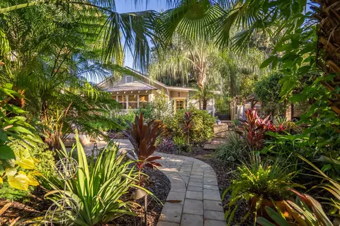 7 Milton St, Saint Augustine, FL 32084 photo 3