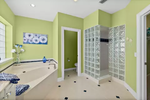 Bath - 1760 Sea Fair Dr, Saint Augustine, FL 32080 photo 2 of 4