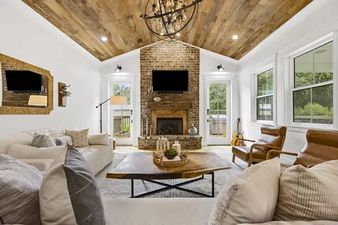 Living - 8605 Ranchwood Ln, Saint Augustine, FL 32092 photo 6 of 7