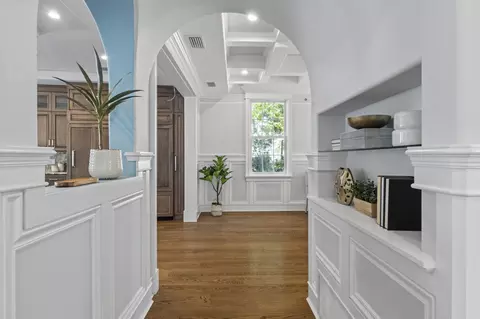 Entry Way - 57 Marine St, Saint Augustine, FL 32084 photo 4 of 14