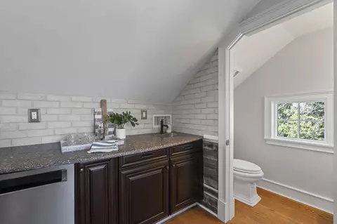 Bath - 57 Marine St, Saint Augustine, FL 32084 photo 12 of 13