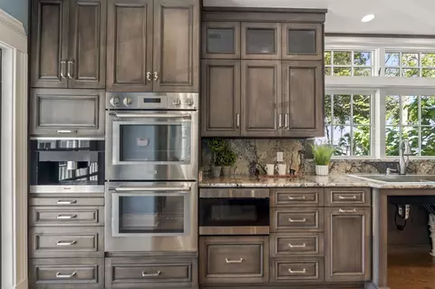 Kitchen - 57 Marine St, Saint Augustine, FL 32084 photo 4 of 11