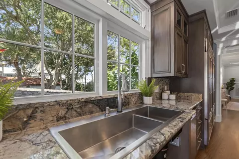 Kitchen - 57 Marine St, Saint Augustine, FL 32084 photo 5 of 11