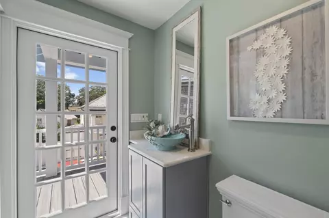 Bath - 57 Marine St, Saint Augustine, FL 32084 photo 9 of 13