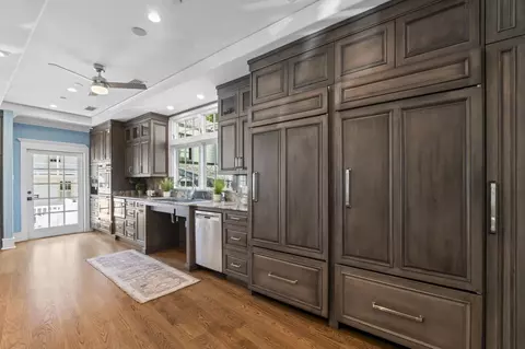 Kitchen - 57 Marine St, Saint Augustine, FL 32084 photo 2 of 11