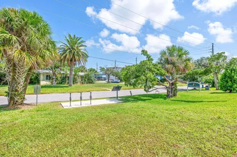 Exterior - 92 Coquina Ave, Saint Augustine, FL 32080 photo 1 of 9