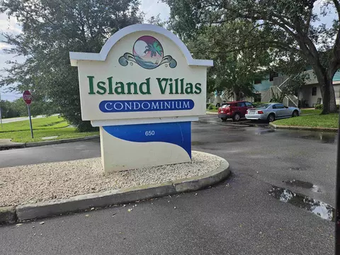 650 W Pope Rd #279, Saint Augustine, FL 32080