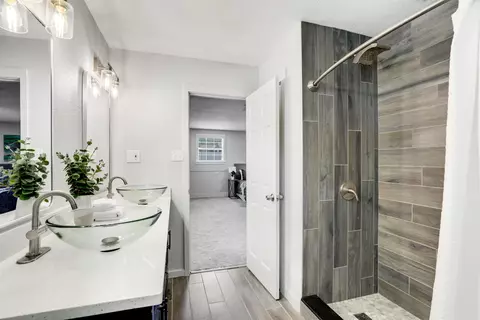 Bath - 2849 Bass Haven Ln, Saint Augustine, FL 32092 photo 1 of 5