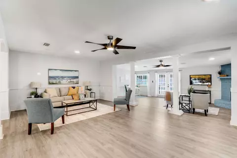 Living - 2849 Bass Haven Ln, Saint Augustine, FL 32092 photo 9 of 9