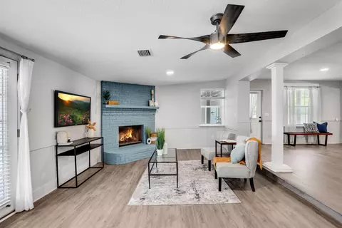 Living - 2849 Bass Haven Ln, Saint Augustine, FL 32092 photo 4 of 9