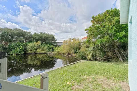 Exterior - 105 Sandpiper Blvd, Saint Augustine, FL 32080 photo 9 of 10
