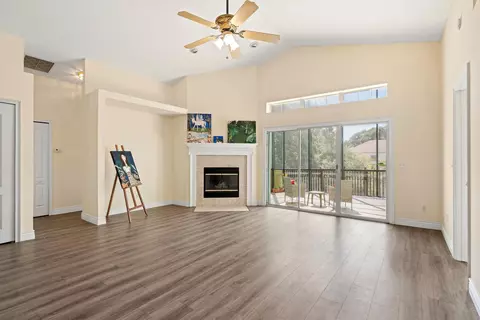 Living - 105 Sandpiper Blvd, Saint Augustine, FL 32080 photo 5 of 7