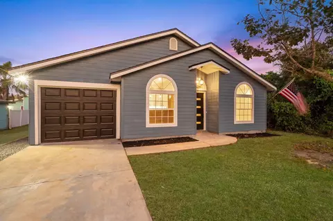 Exterior - 6524 Madison St, Saint Augustine, FL 32080 photo 1 of 13