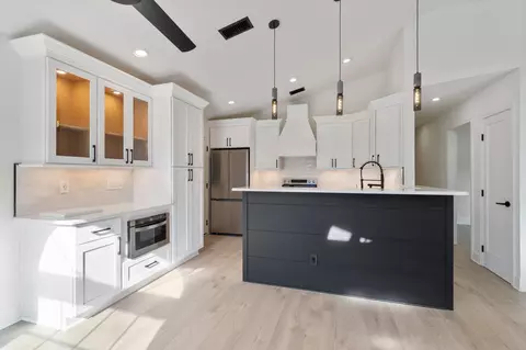 Kitchen - 6524 Madison St, Saint Augustine, FL 32080 photo 1 of 4