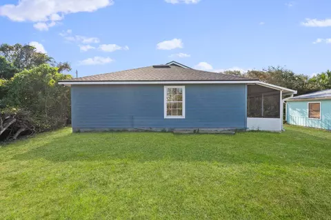 Exterior - 6524 Madison St, Saint Augustine, FL 32080 photo 10 of 13