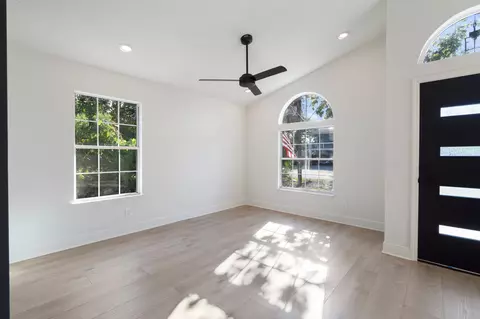 Living - 6524 Madison St, Saint Augustine, FL 32080 photo 1 of 3