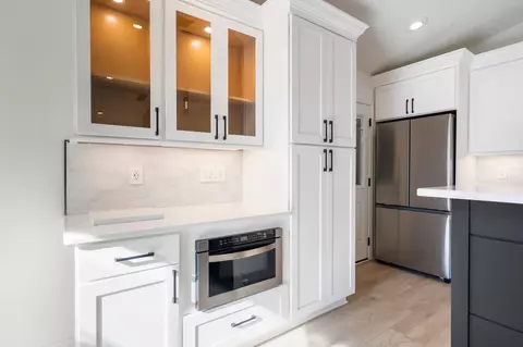 Kitchen - 6524 Madison St, Saint Augustine, FL 32080 photo 4 of 4