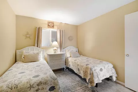 Bedroom - 4 Ocean Trace Rd #308, Saint Augustine, FL 32080 photo 6 of 6