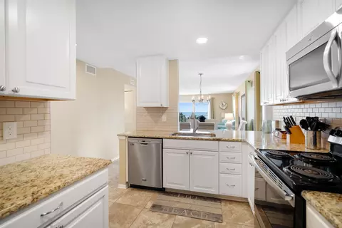 Kitchen - 4 Ocean Trace Rd #308, Saint Augustine, FL 32080 photo 2 of 2