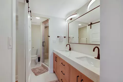 Bath - 2 E St #2, Saint Augustine Beach, FL 32080 photo 1 of 3
